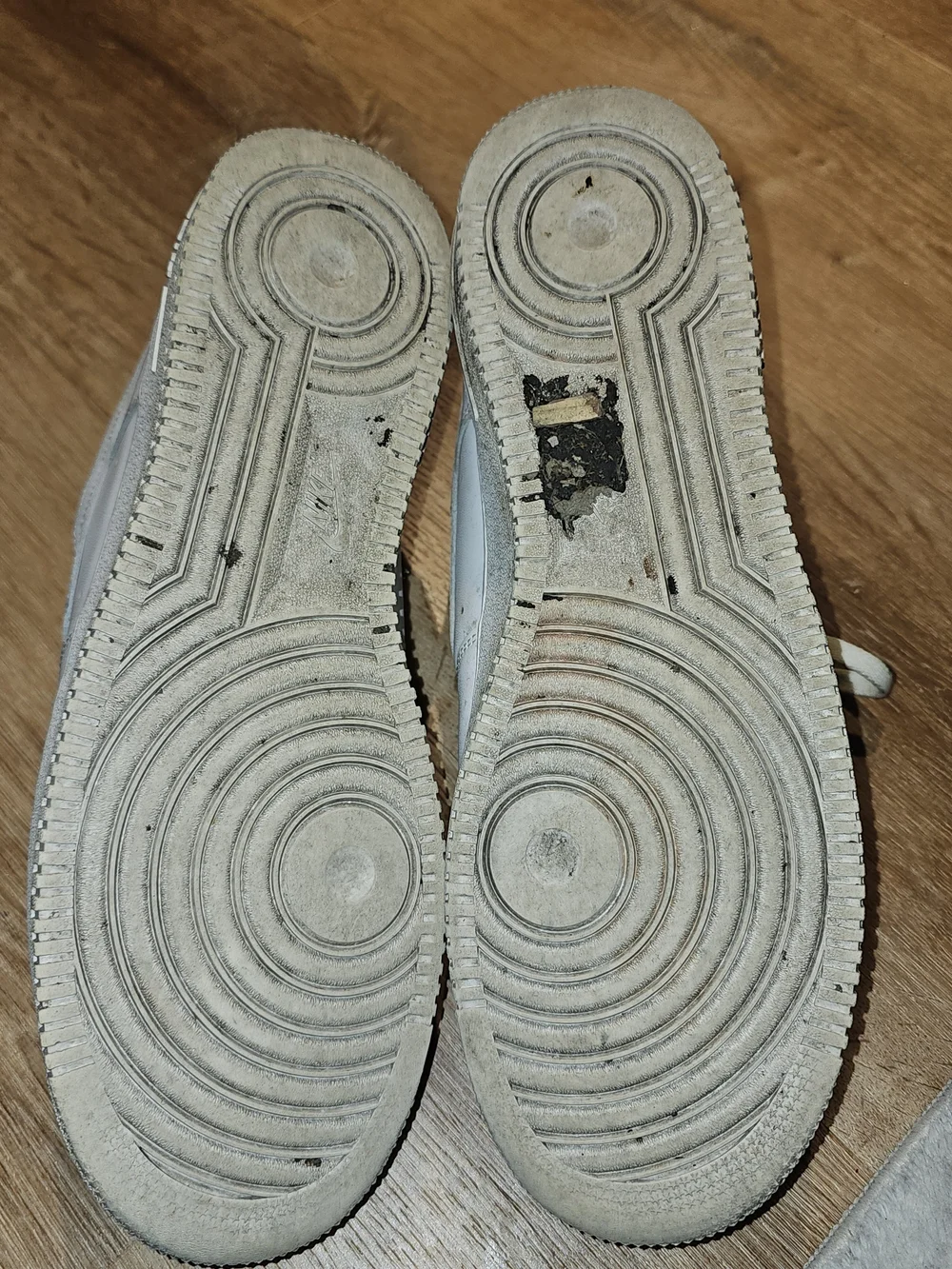 Mens White Nike Air Force 1 Shoes Sneakers Size 13 Workout Athletic Beaters - Picture 6 of 6